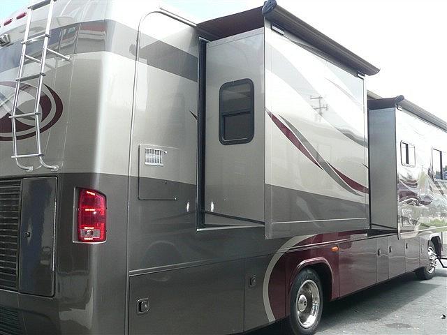 2008 HOLIDAY RAMBLER NEPTUNE 37PDQ Santa Cruz CA 95062 Photo #0031078A