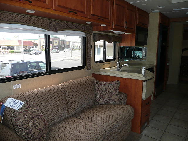 2008 HOLIDAY RAMBLER VACATIONER 36 WBD Santa Cruz CA 95062 Photo #0031142A