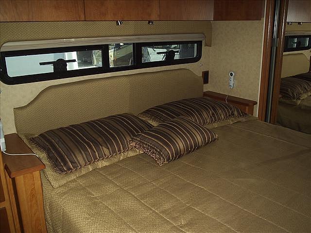 2008 WINNEBAGO JOURNEY 39Z Holiday FL 34691 Photo #0032040A