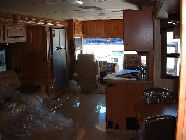 2008 Winnebago TOUR 40TD Dodge City KS 67801 Photo #0032057A