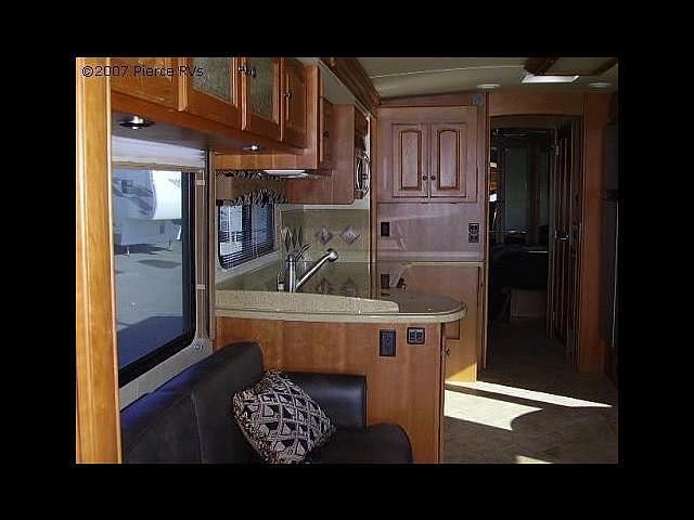 2008 WINNEBAGO VECTRA 40KD Billings MT 59102 Photo #0032058A