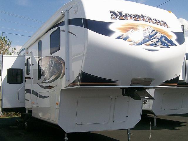 2010 KEYSTONE MONTANA 3455SA Manassas VA 20109 Photo #0032313A