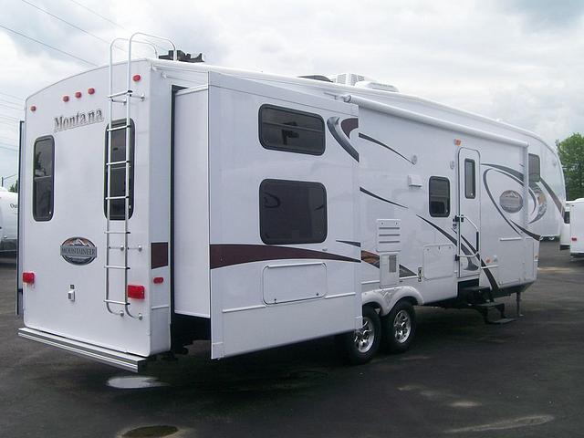 2010 KEYSTONE MONTANA 345DBQ Manassas VA 20109 Photo #0032319A