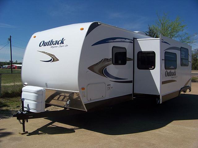 2010 KEYSTONE OUTBACK 300BHS HAVANA IN Nacogdoches TX 75964 Photo #0032408A