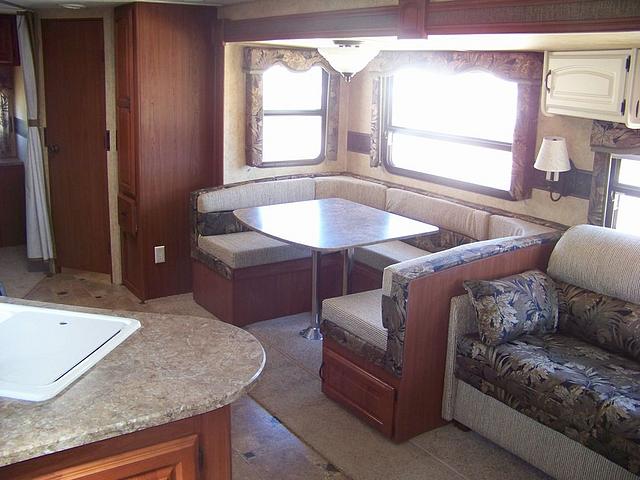 2010 KEYSTONE OUTBACK 300BHS HAVANA IN Nacogdoches TX 75964 Photo #0032408A