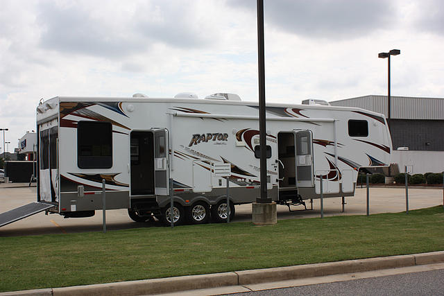 2010 Keystone Raptor 361 LEV BYRON GA Photo #0032549A