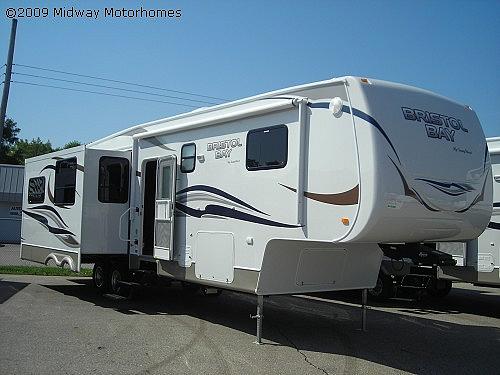 2010 SUNNYBROOK BRISTOL BAY 3450TS Grand Rapids MI 49548 Photo #0033033A