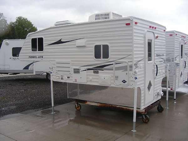 2010 Travel Lite Travel-Lite 800 Madison OH 44057 Photo #0033079A