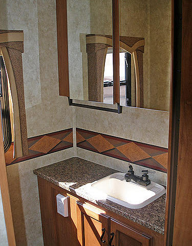 2010 JAYCO GREYHAWK 31FK Riverside CA 92503 Photo #0033325A