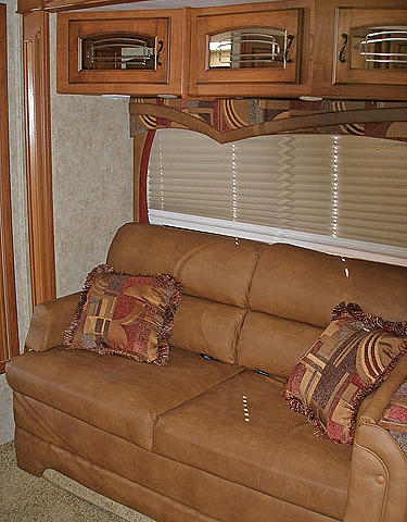 2010 JAYCO GREYHAWK 31FK Riverside CA 92503 Photo #0033325A