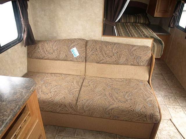 2010 JAYCO JAY FLIGHT 22 FB Brownstown MI 48393 Photo #0033442A