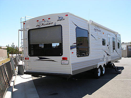 2010 JAYCO JAY FLIGHT G2 32RLS Riverside CA 92503 Photo #0033632B