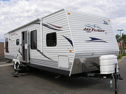 2010 JAYCO JAY FLIGHT G2 32RLS Riverside CA 92503 Photo #0033634A