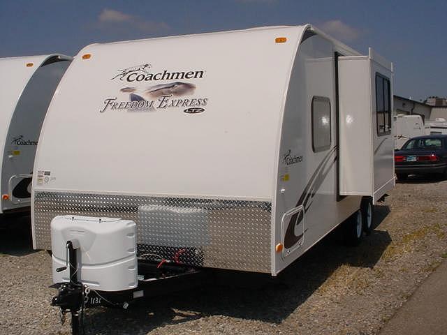 2010 COACHMEN FREEDOM EXPRESS 232RBS Cincinnati OH 45251 Photo #0034170A