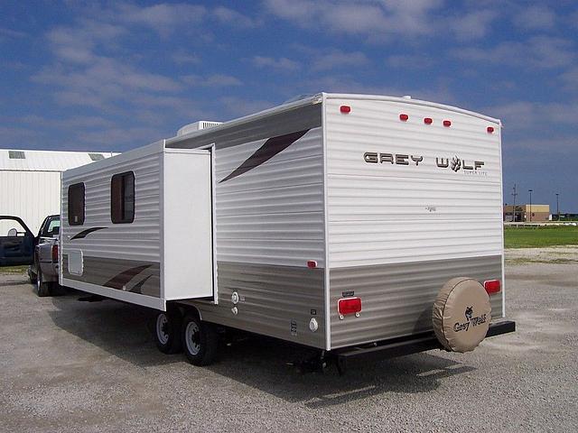 2010 FOREST RIVER CHEROKEE GREY WOLF 28BH Litchfield IL 62056 Photo #0034677H