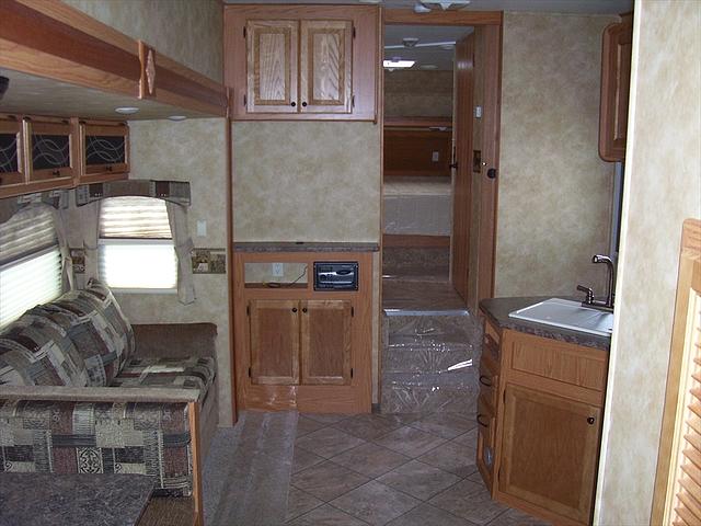 2010 HEARTLAND RV SUNDANCE XLT 315 RD Newfield NJ 08344 Photo #0035003B