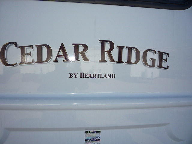 2010 HEARTLAND CEDAR RIDGE 40FKSS Rockport TX 78382 Photo #0035012G