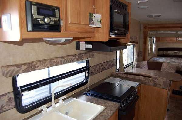 2010 Jayco 213 JAY FEATHER EXP Linn Creek MO 65052 Photo #0035126F