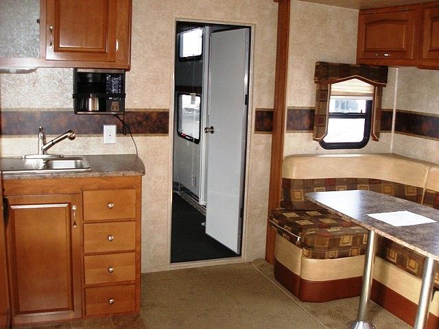 2009 KEYSTONE RAPTOR 3110TT Portland OR 97060 Photo #0035333A