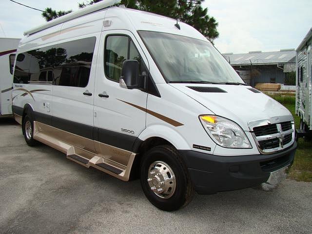 2009 PLEASURE-WAY PLATEAU TS Ormond Beach FL 34787 Photo #0035649A