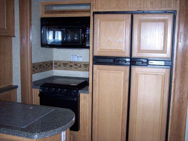 2009 Prairie Schooner 34FLR Selinsgrove PA 17870 Photo #0035654A