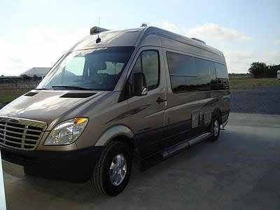 2009 ROADTREK RS Adventurous New Braunfels TX 78132 Photo #0035701F