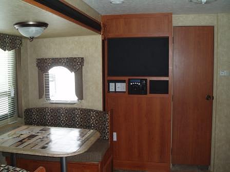 2010 COACHMEN BY FOREST RIVER CATALINA Ellwood City PA 16117 Photo #0036114A