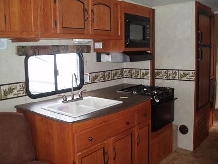 2010 COACHMEN BY FOREST RIVER FREEDOM E Ellwood City PA 16117 Photo #0036123L