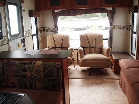 2010 COACHMEN BY FOREST RIVER FREEDOM E Ellwood City PA 16117 Photo #0036123L