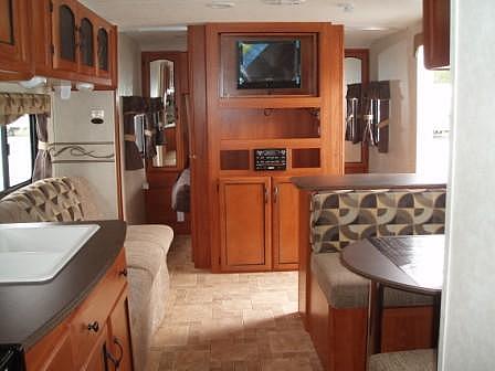 2010 COACHMEN BY FOREST RIVER FREEDOM E Ellwood City PA 16117 Photo #0036125A