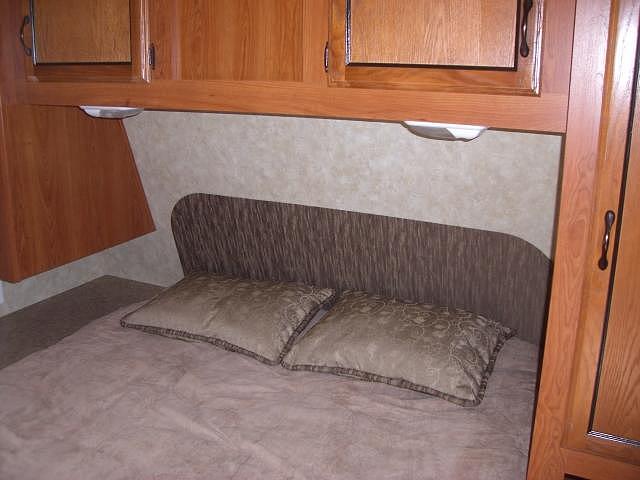 2010 COACHMEN CATALINA 26BH Dover FL 33527 Photo #0036149A