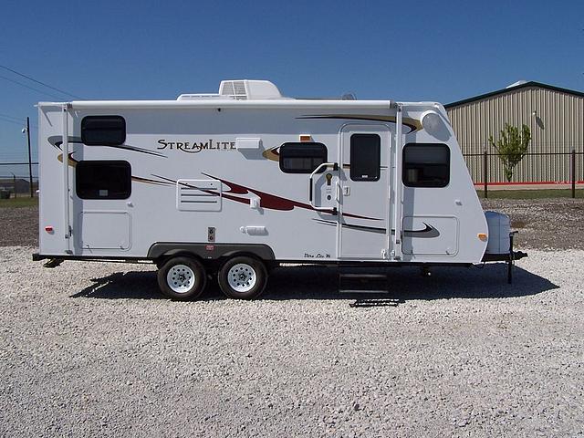 2009 GULF STREAM STREAMLITE 22FSS Krum TX 76249 Photo #0036518A