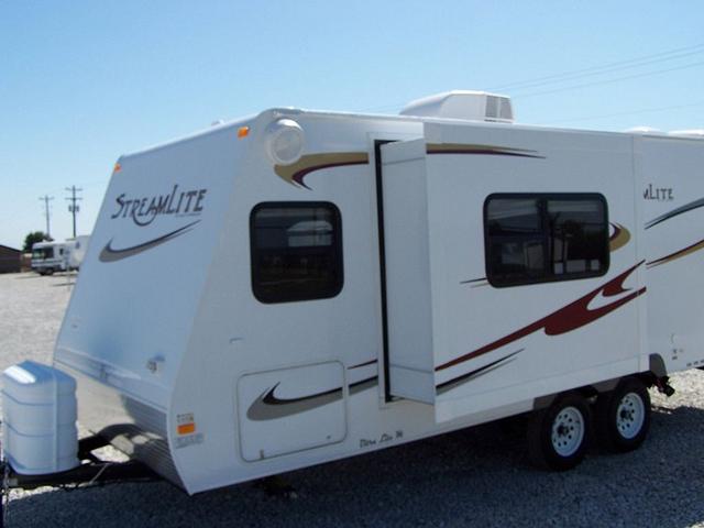 2009 GULF STREAM STREAMLITE 22FSS Krum TX 76249 Photo #0036518A