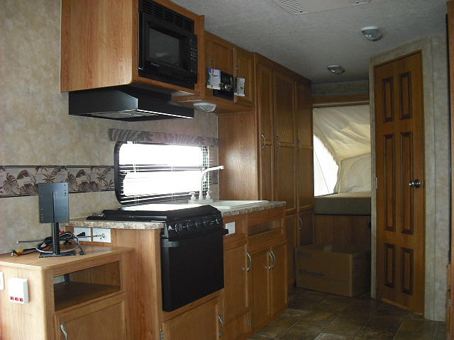 2009 JAYCO JAY FEATHER EXP 23B Fridley MN 55432 Photo #0036945A