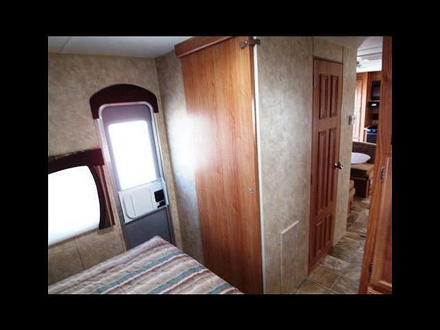 2009 JAYCO JAY FLIGHT G2 25 RKS Webster NY 14580 Photo #0036997A