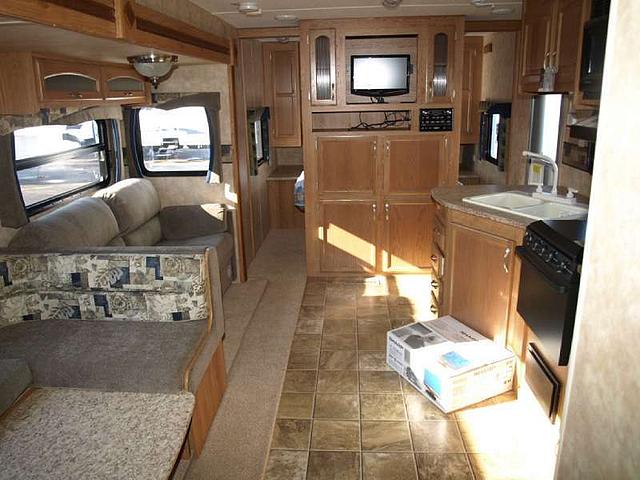 2009 JAYCO JAY FLIGHT G2 32BHDS Wixom MI 48393 Photo #0037011A