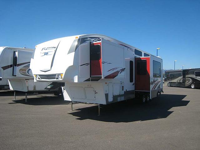 2009 KEYSTONE RV Fuzion 403 Missoula MT 59808 Photo #0037096A