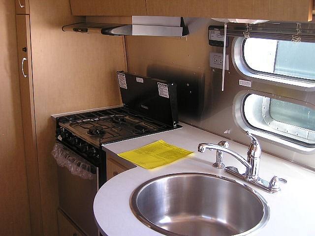 2009 AIRSTREAM 25 FLYING CLOUD Boerne TX 78006 Photo #0037223A