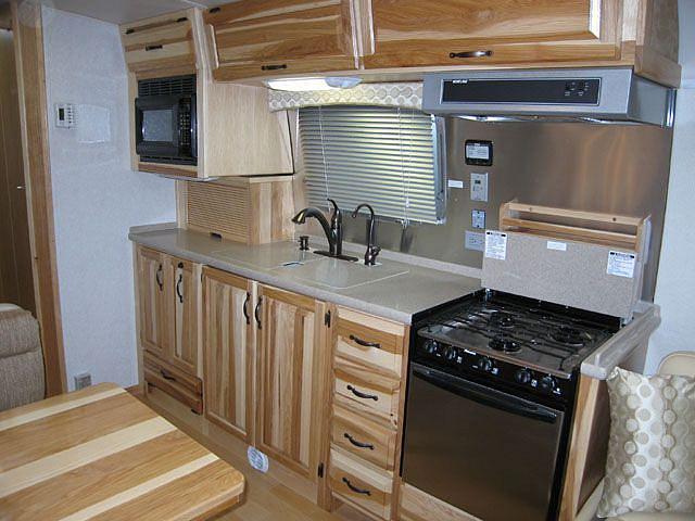 2009 AIRSTREAM CLASSIC LIMITED 34 FRONT Lakewood NJ 08701 Photo #0037238A