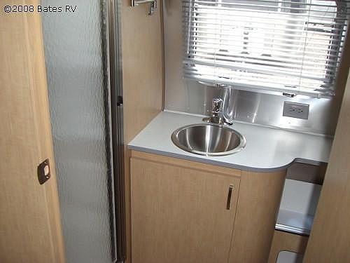 2009 AIRSTREAM FLYING CLOUD 23FB Dover FL 33527 Photo #0037248A