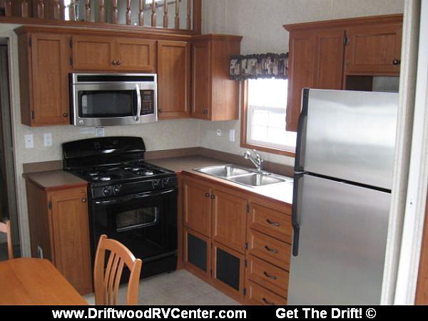 2009 CANTERBURY RV 11 WIDE (DOUBLE-LOFT) 113 Egg Harbor Twp NJ 08210 Photo #0037324A