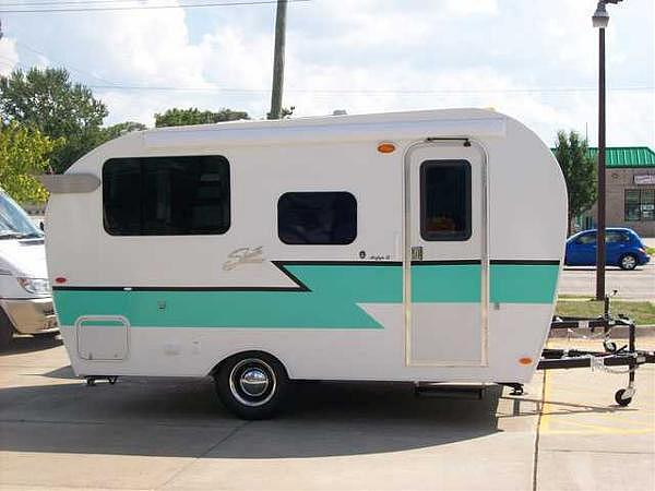 2009 Coachmen AIRFLYTE 12 - SHASTA Warren MI 48092 Photo #0037411A