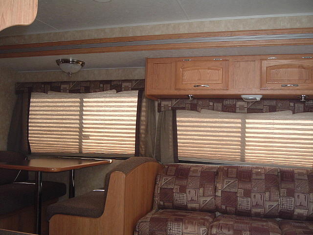 2009 COACHMEN FREELANDER 3150SS Nokomis FL 34275 Photo #0037516B