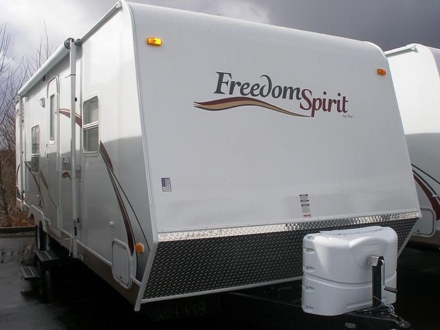 2009 DUTCHMEN FREEDOM SPIRIT FS270LE Portland OR 97060 Photo #0037780G