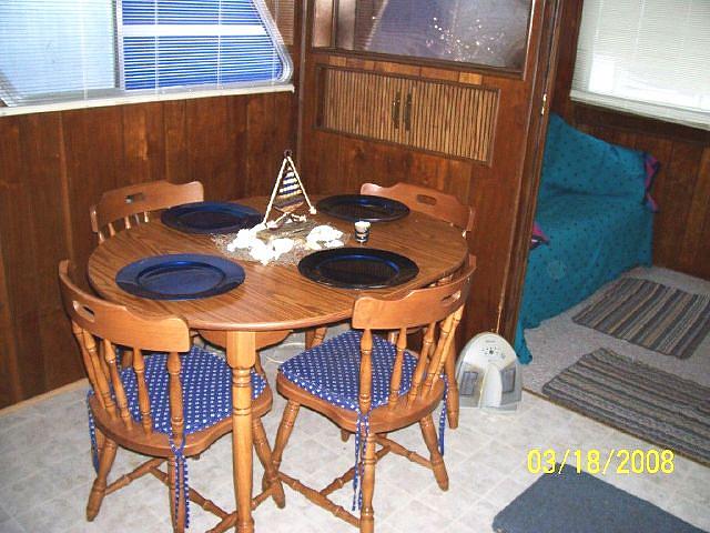 1983 GIBSON Houseboat Location MS 48733 Photo #0037944A