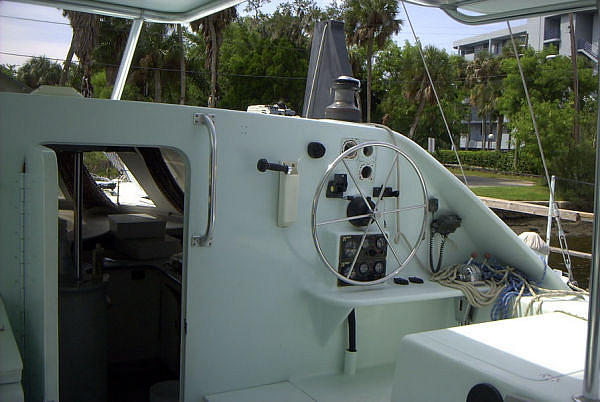 1999 Berkstresser Performance Catamaran Tarpon Springs FL 33037 Photo #0037996A