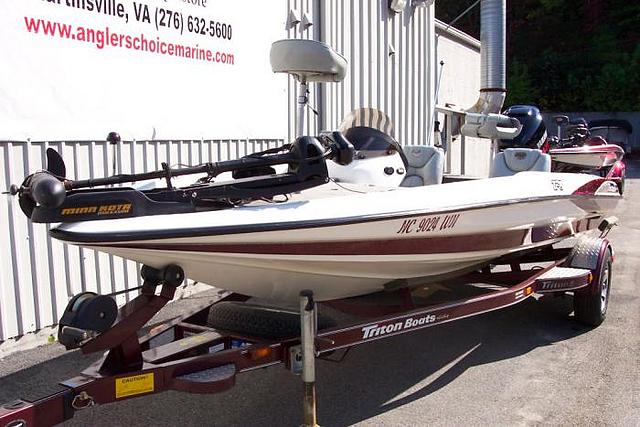 2001 TRITON BOATS TR-19 Martinsville VA 24112 Photo #0038026A