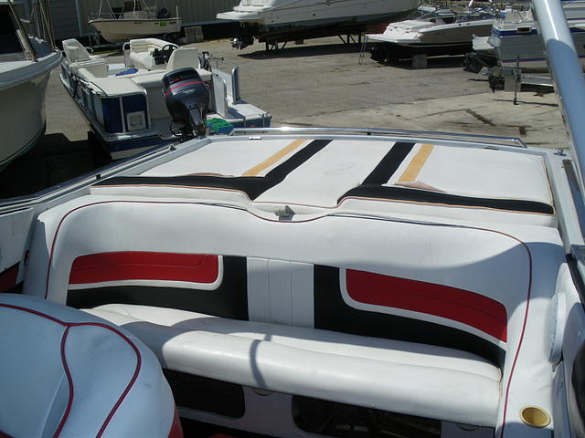 1989 WELLCRAFT SCARB III/OS Cape Coral FL 33904 Photo #0038235A