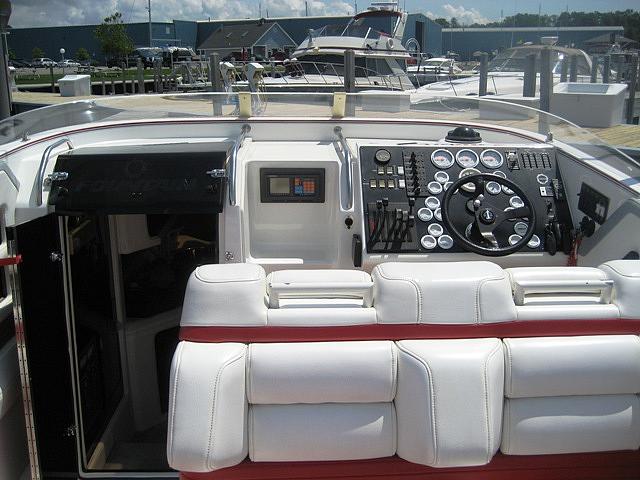 1992 FOUNTAIN Sport Cruiser Location MI 48733 Photo #0038247A