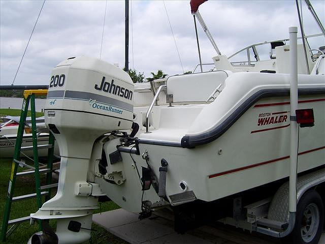 1998 BOSTON WHALER 21 CONQUEST Seabrook TX 77586 Photo #0038300A